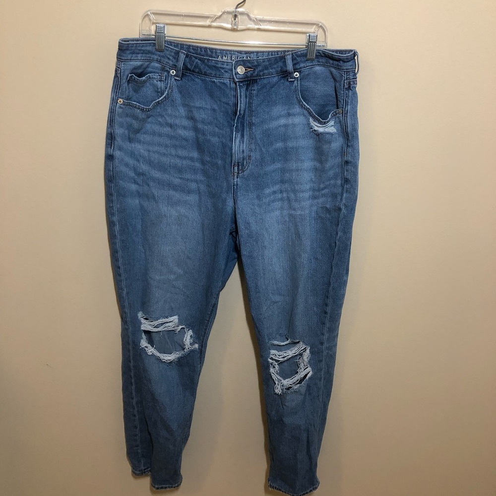 American eagle comfort stretch waistband distressed ripped denim mom jeans